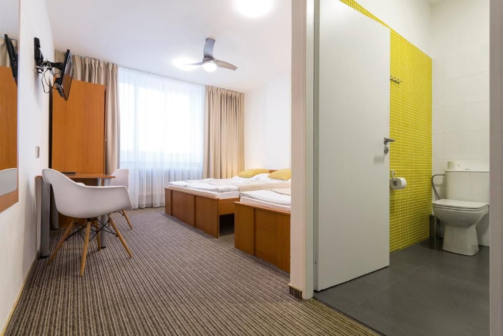 Akat pension and hostel фото 11