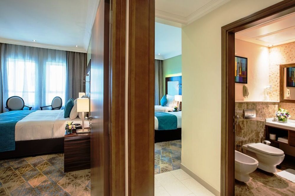 Elite Byblos Hotel – Mall of The Emirates фото 39