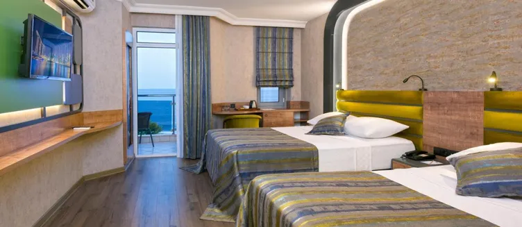 Фото отеля Monart City Hotel