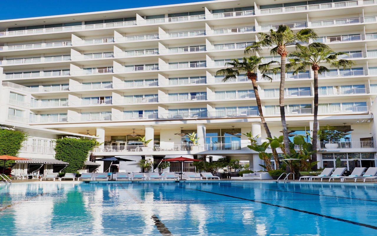 Beverly Hilton фото 16