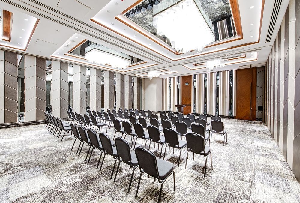 DoubleTree by Hilton Istanbul - Piyalepasa фото 84