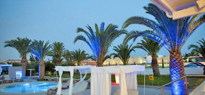 Фото отеля Stavrolia Gardens Hotel Apartments