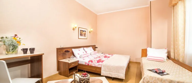 Фото отеля Milotel M+