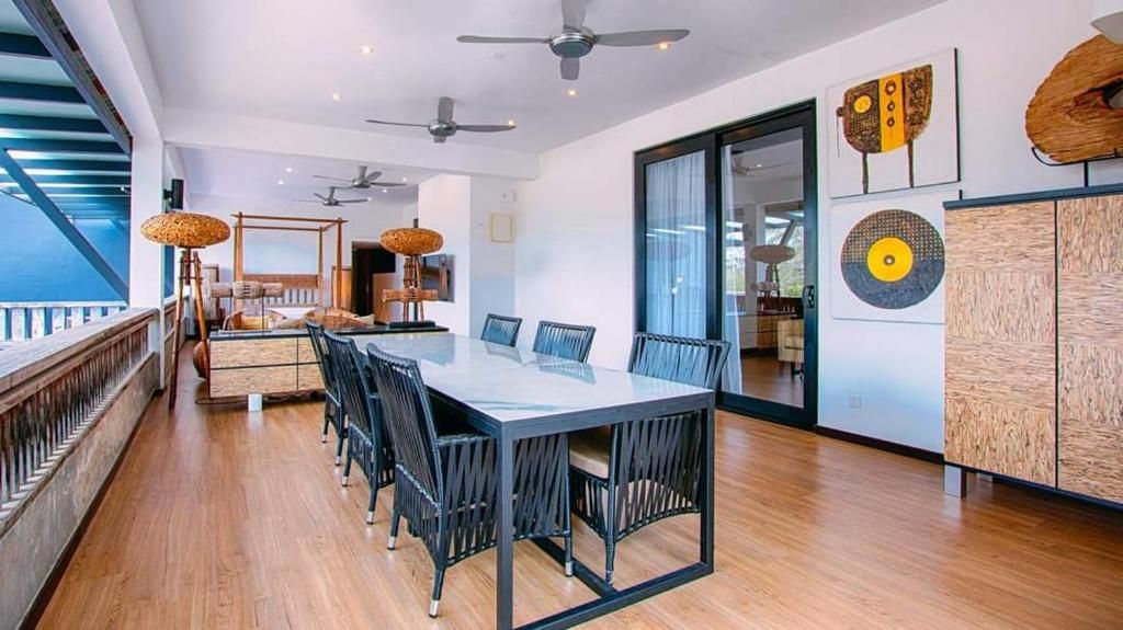 Lot 33 Boutique фото 14