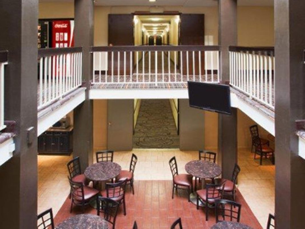 Best Western McCarran Inn фото 13