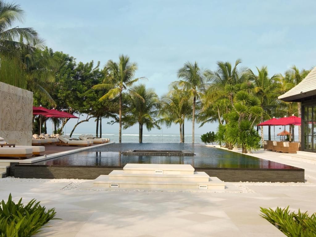 The Royal Santrian Luxury Beach Villas фото 75