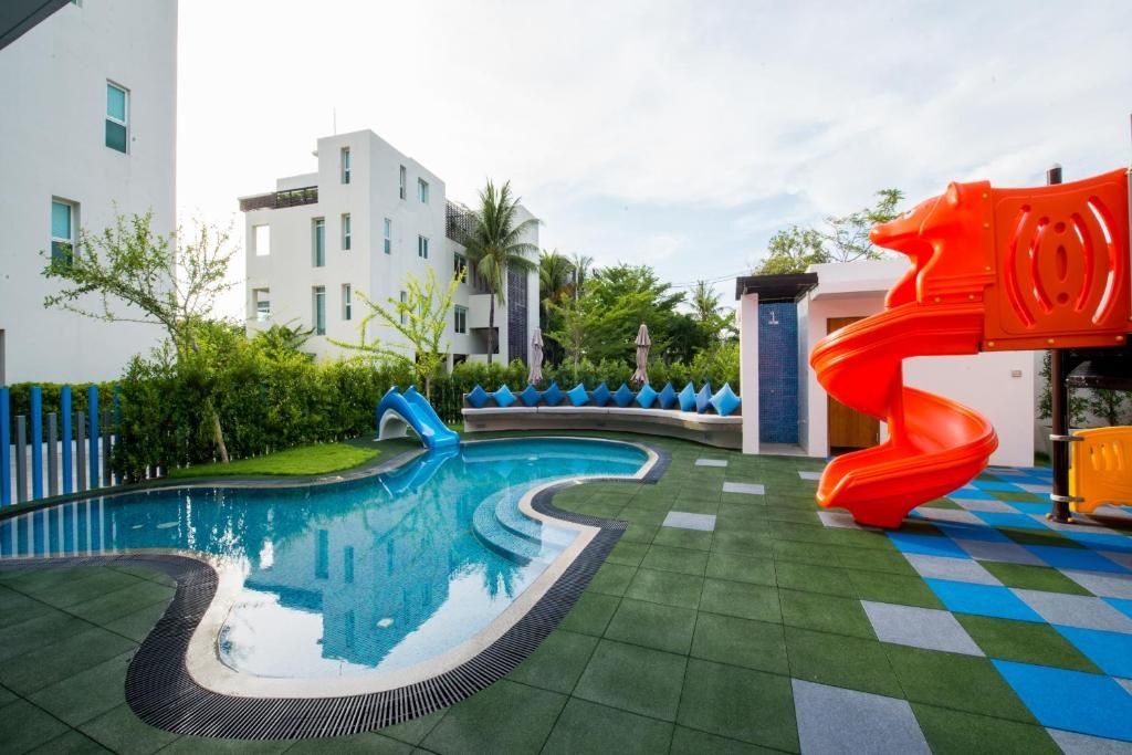 Aleenta Phuket Resort & Spa фото 61