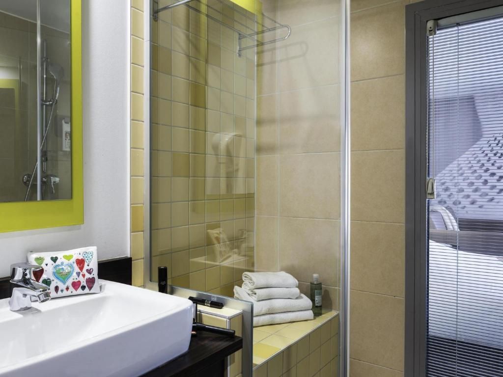 Ibis Styles Nice Vieux Port Hotel фото 31