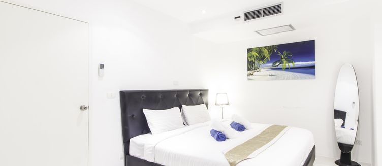 Фото отеля Sunset Plaza