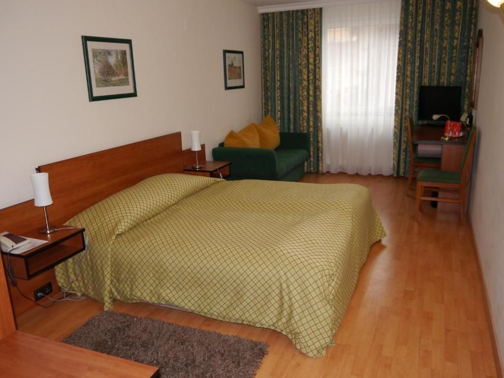 Caratart Hotel Bombolo Wien фото 17