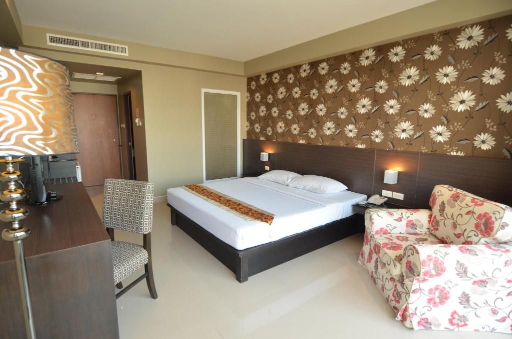Welcome Plaza Hotel фото 31