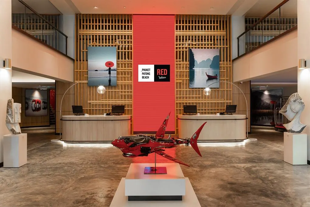Radisson RED Phuket Patong Beach фото 8