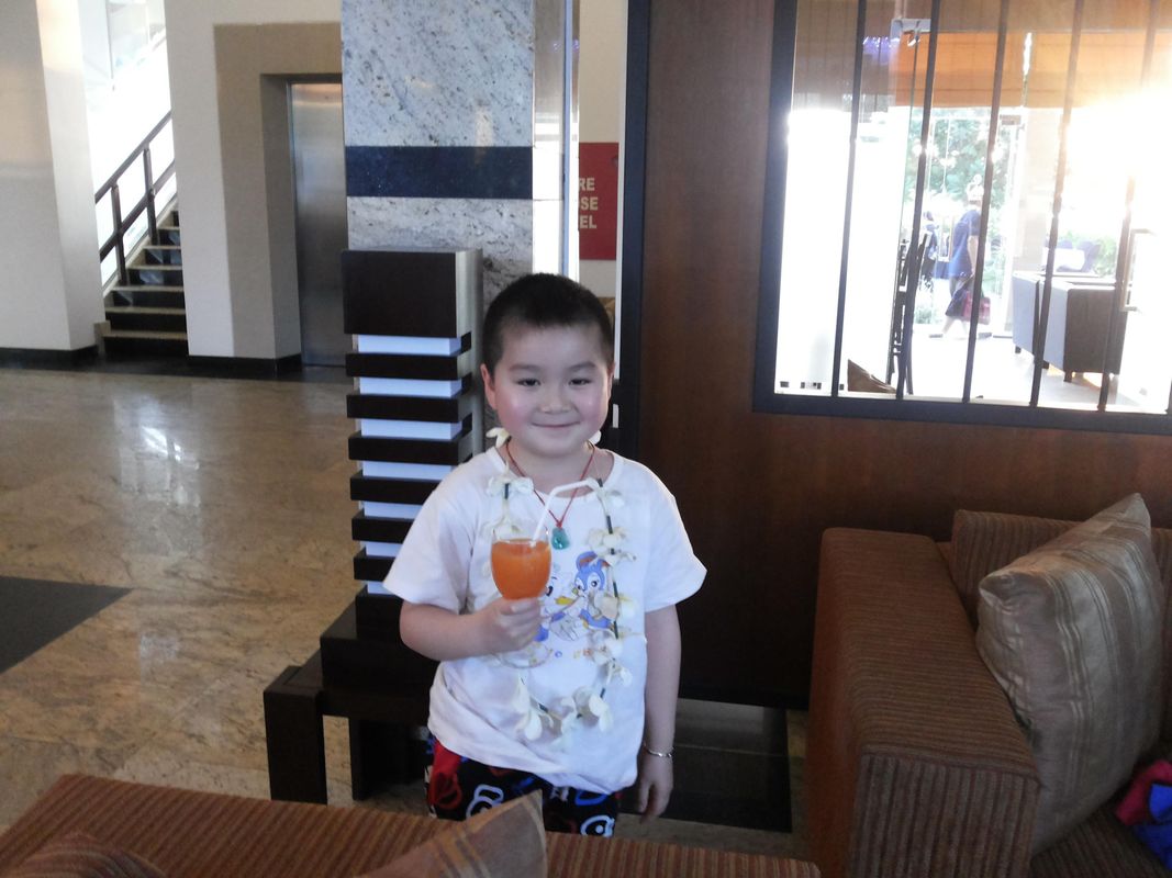 Laya Beach Hotel фото 8