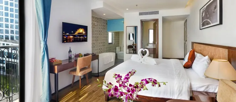 Фото отеля Ritzy Boutique Hotel Da Nang