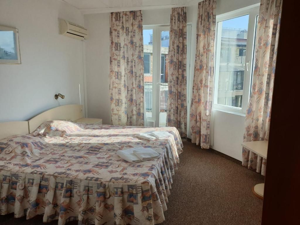 Family Hotel Elit фото 17