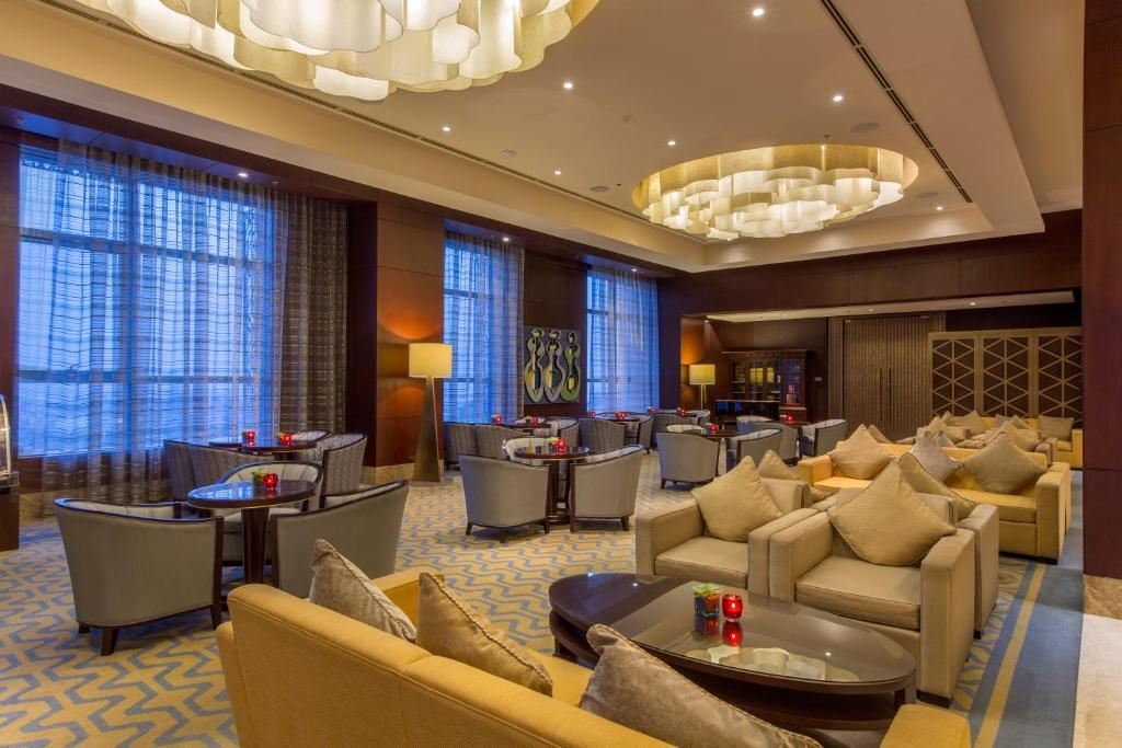 Crimson Hotel Filinvest City фото 33