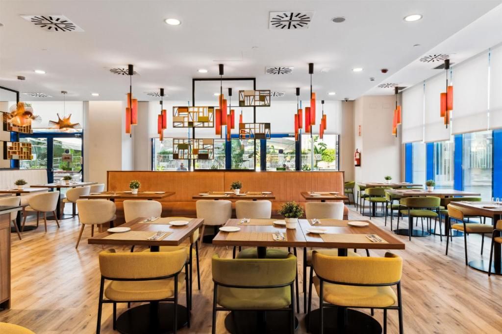 Hilton Garden Inn Sevilla фото 48
