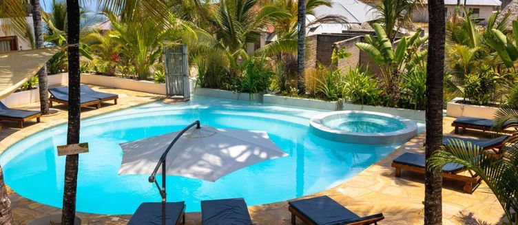 Фото отеля Aluna Paje