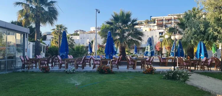 Фото отеля Nagi Beach