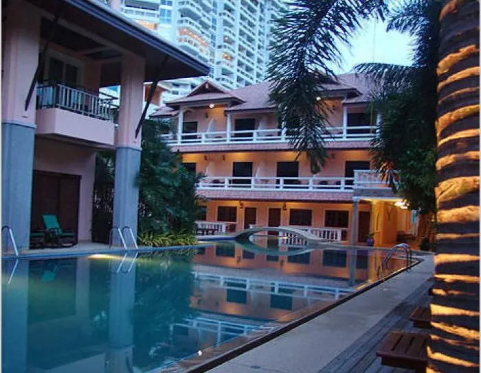 Thanthip Beach Resort фото 33