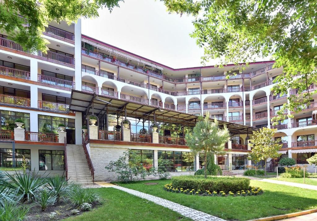 Estreya Residence Hotel and SPA фото 7
