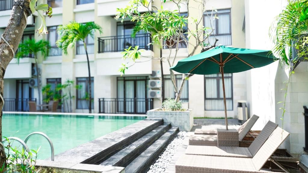 Grand Kuta Hotel and Residence фото 43