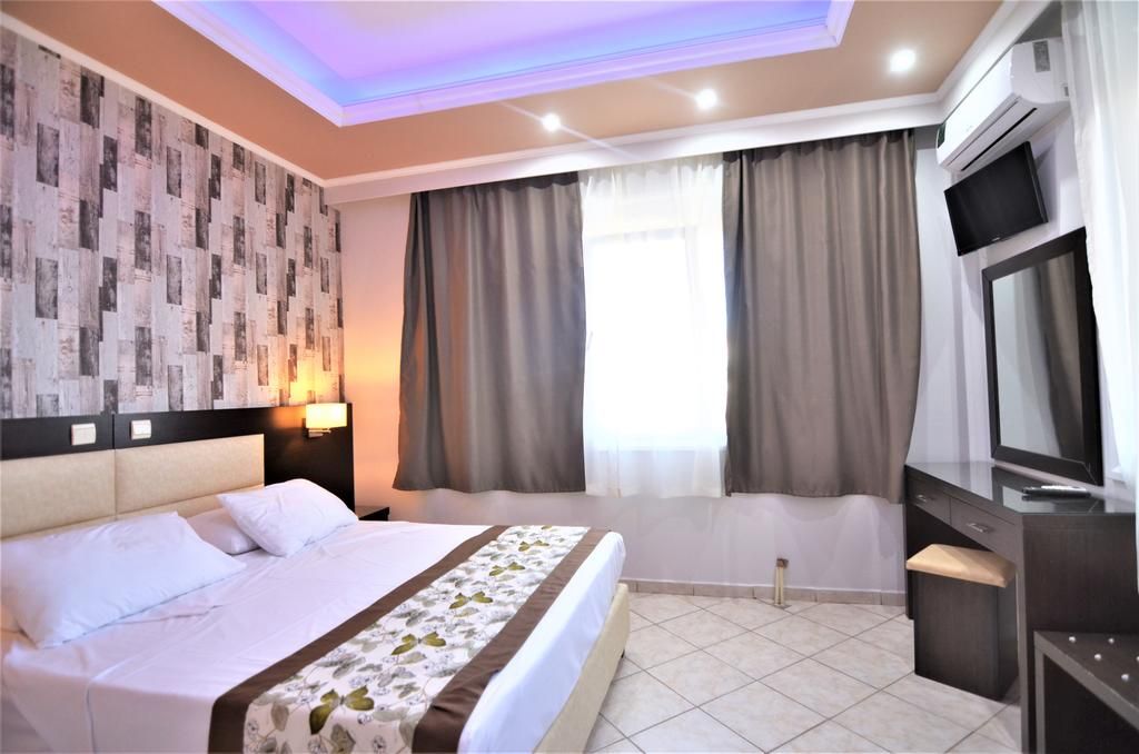 Grand Beach Hotel фото 6