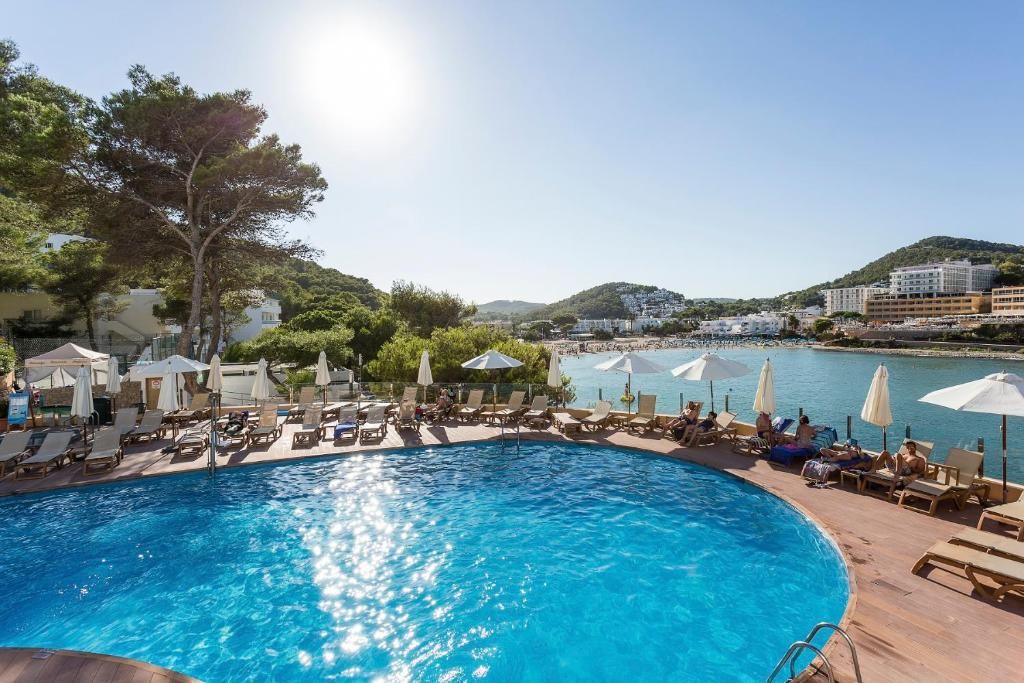 Palladium Hotel Cala Llonga фото 3