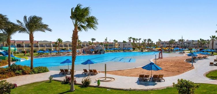 Фото отеля DoubleTree by Hilton Sharks Bay Resort