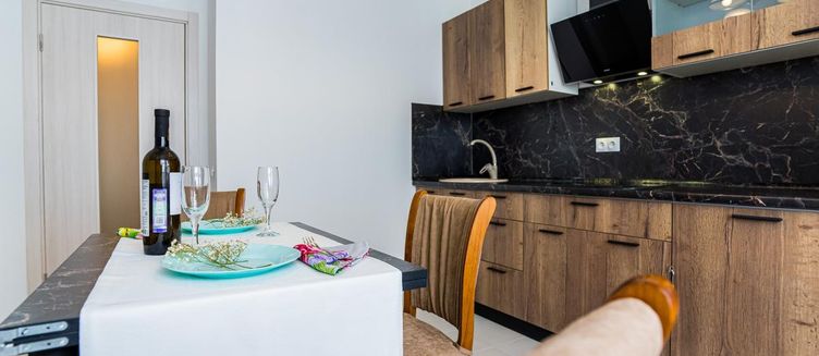 Фото отеля LetoApart на Мурата Ахеджака 18