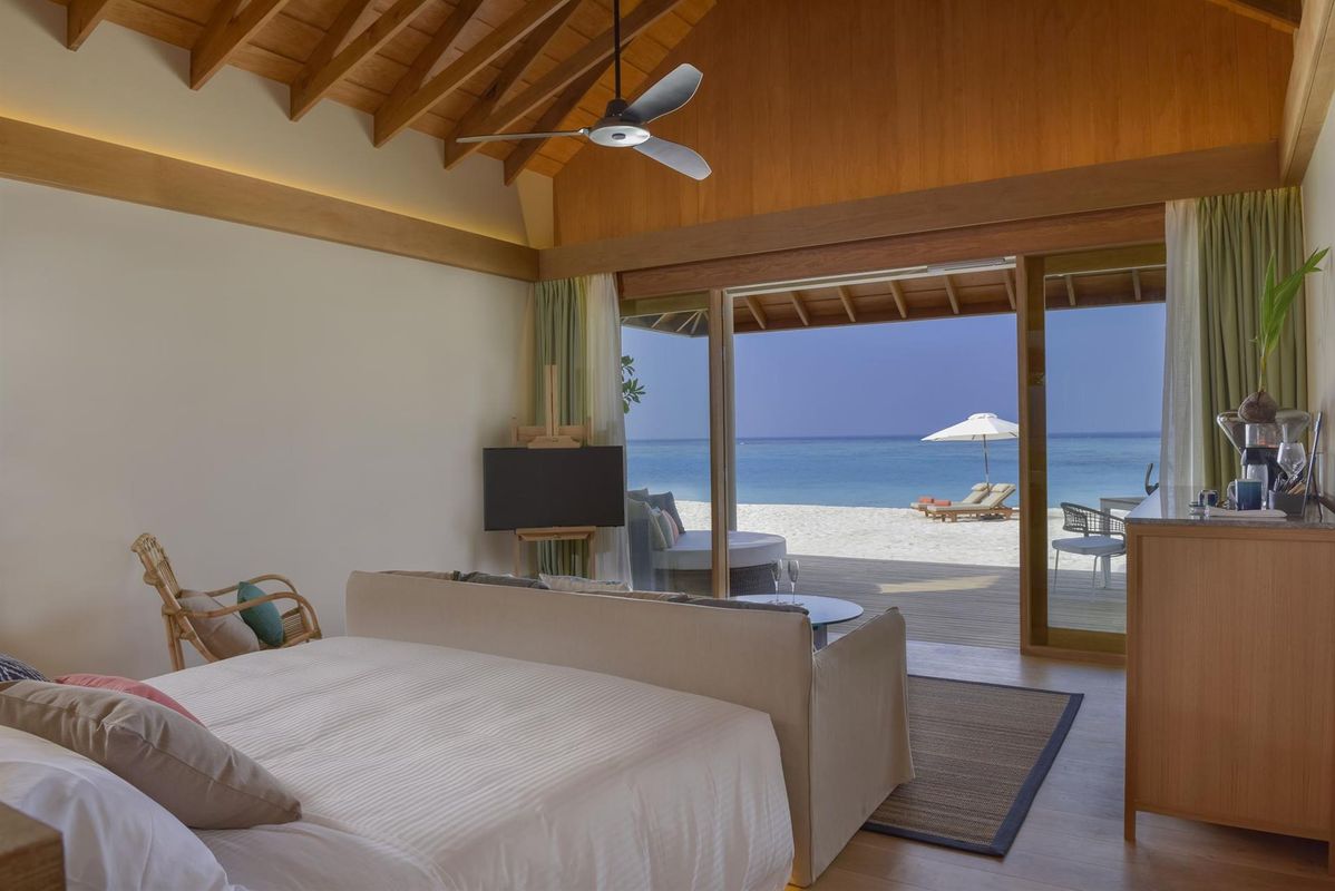Emerald Faarufushi Resort & Spa фото 2