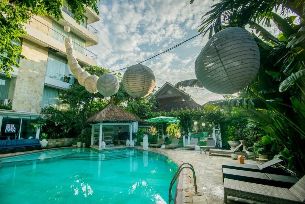 Bali Mystique Hotel and Apartments фото 12