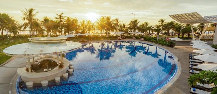 Фото отеля Grand Tourane Hotel