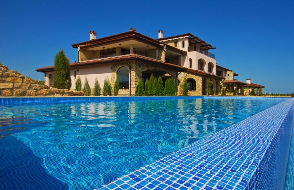 Club Residence at BlackSeaRama Golf фото 2