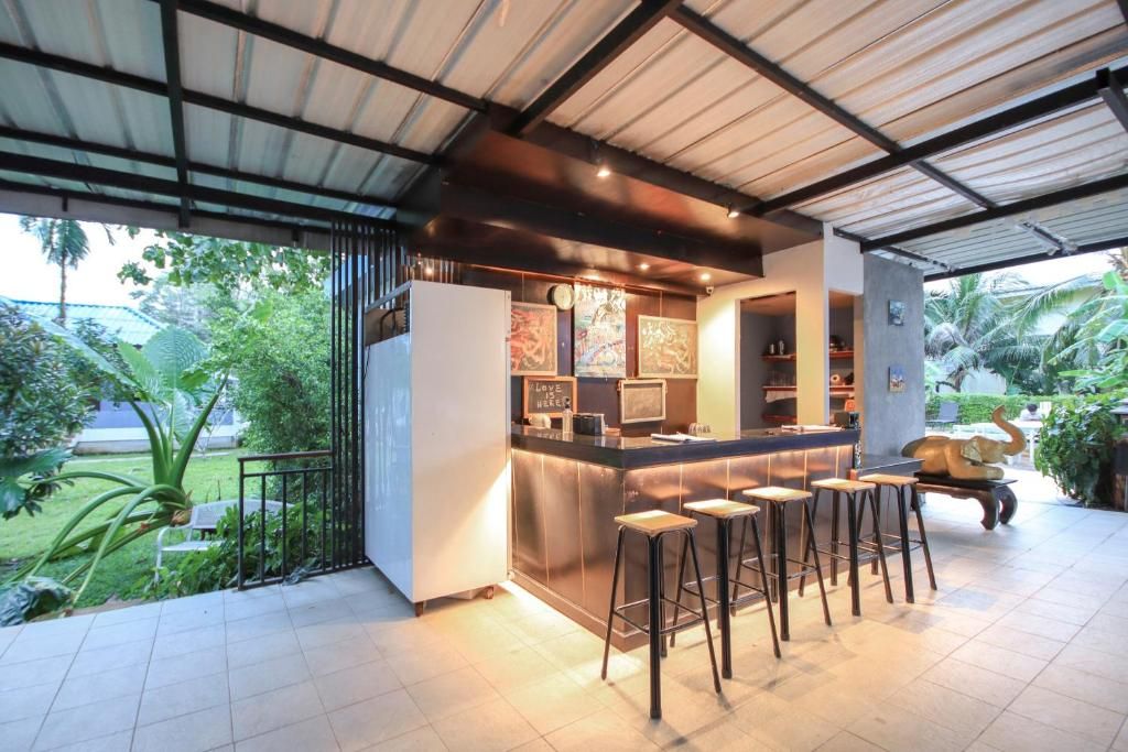 Praewa Villas Naiyang Phuket фото 11