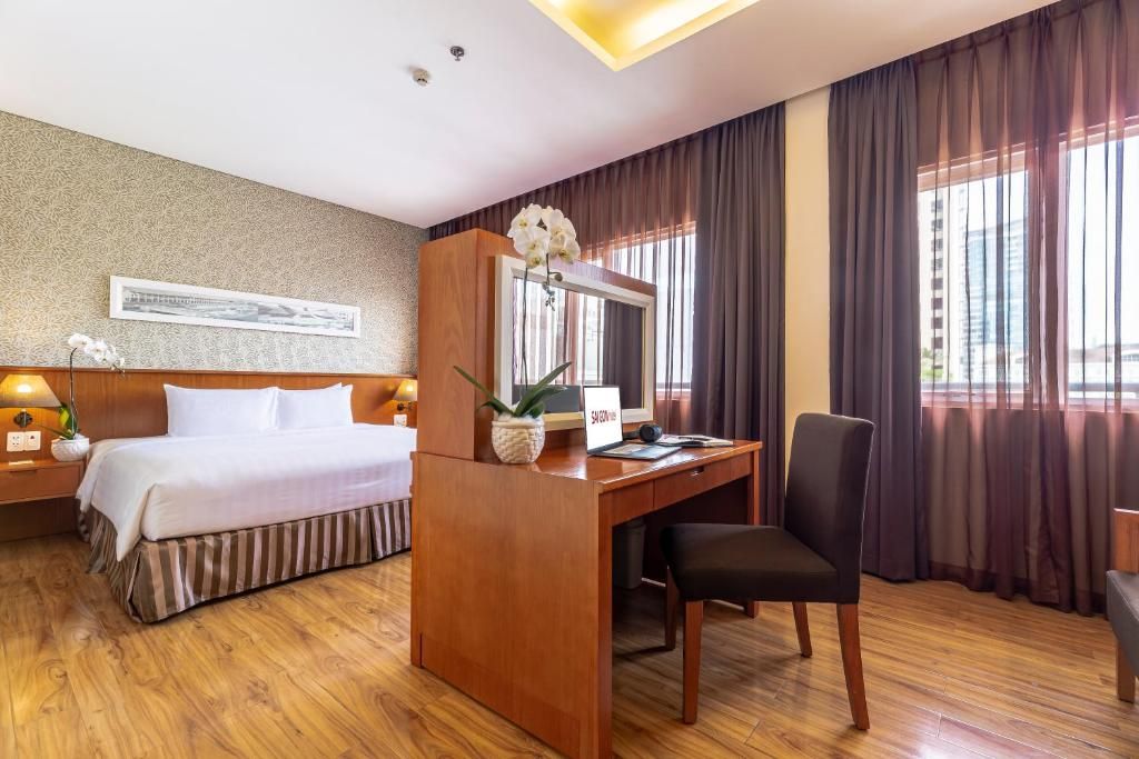 Saigon Hotel фото 2