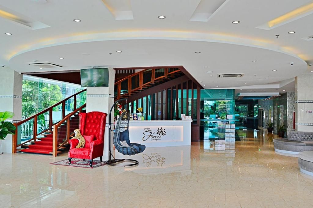 The Forest Hotel Pattaya фото 6