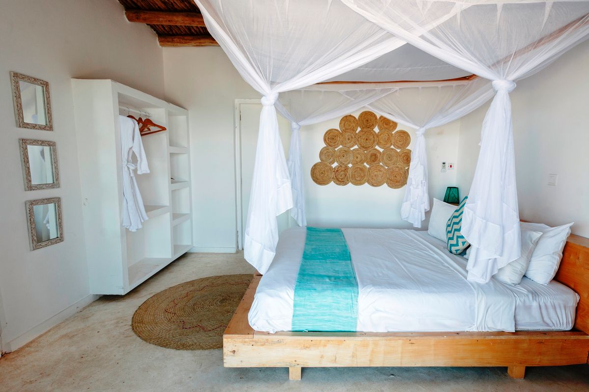 Zanbluu Beach Hotel фото 3