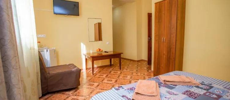 Фото отеля Апельсин Гостевой Дом