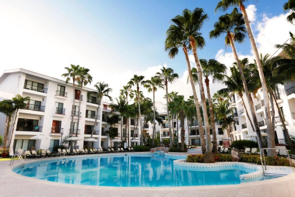 The Royal Cancun, an All Suites Resort фото 13