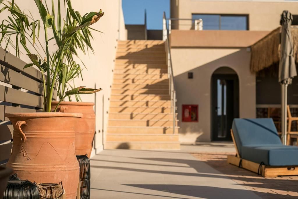 Este Elegant Suites & Villas (Adults Only) фото 8