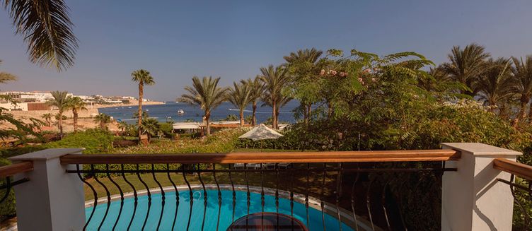 Фото отеля Royal Savoy Villas