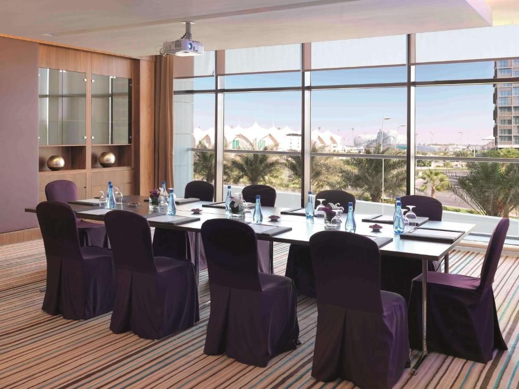 Yas Plaza Mangroves by IHG фото 50