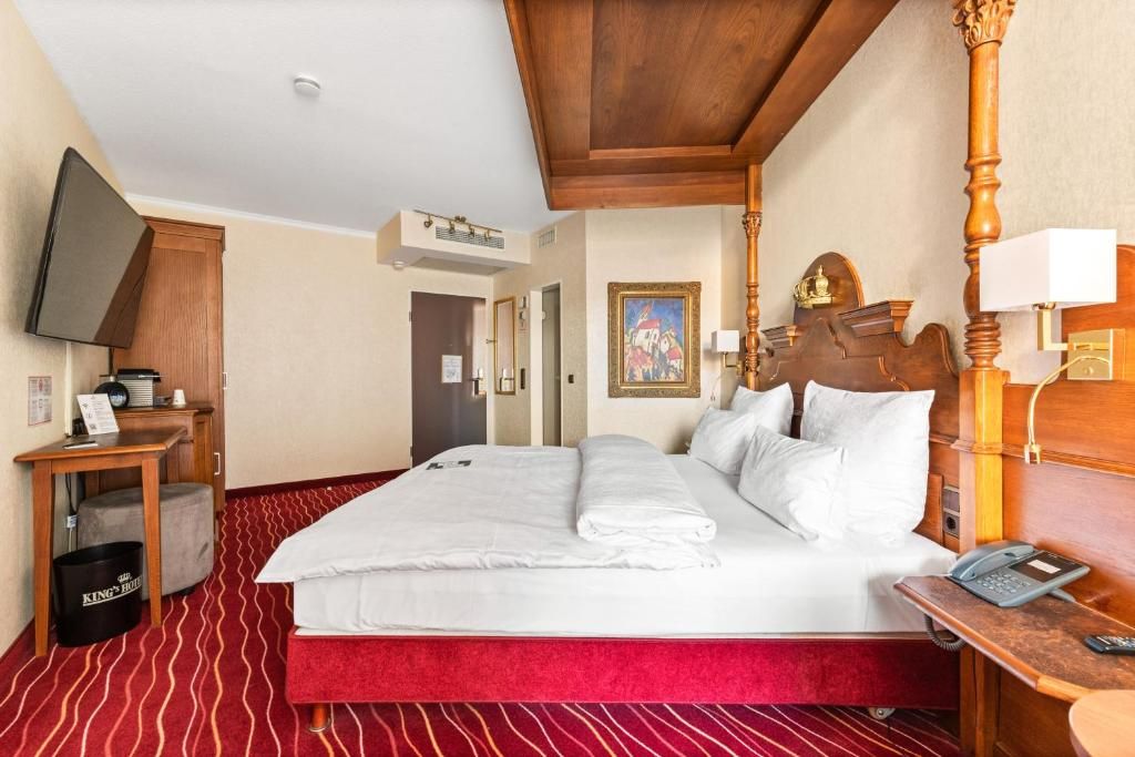 King's Hotel First Class фото 34