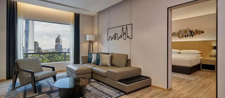 Фото отеля Renaissance Kuala Lumpur Hotel