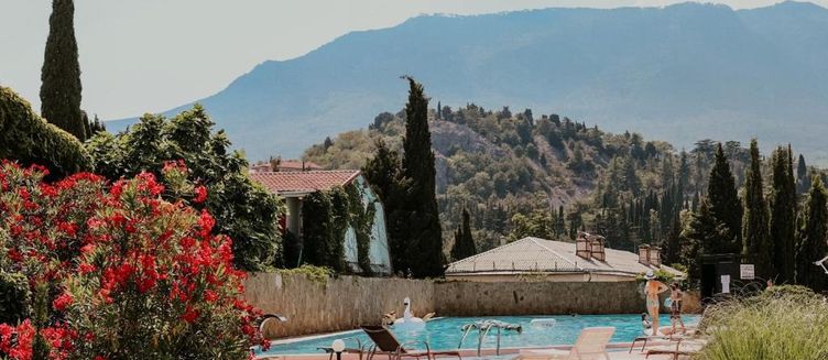 Фото отеля Фамилия ДеЛюкс