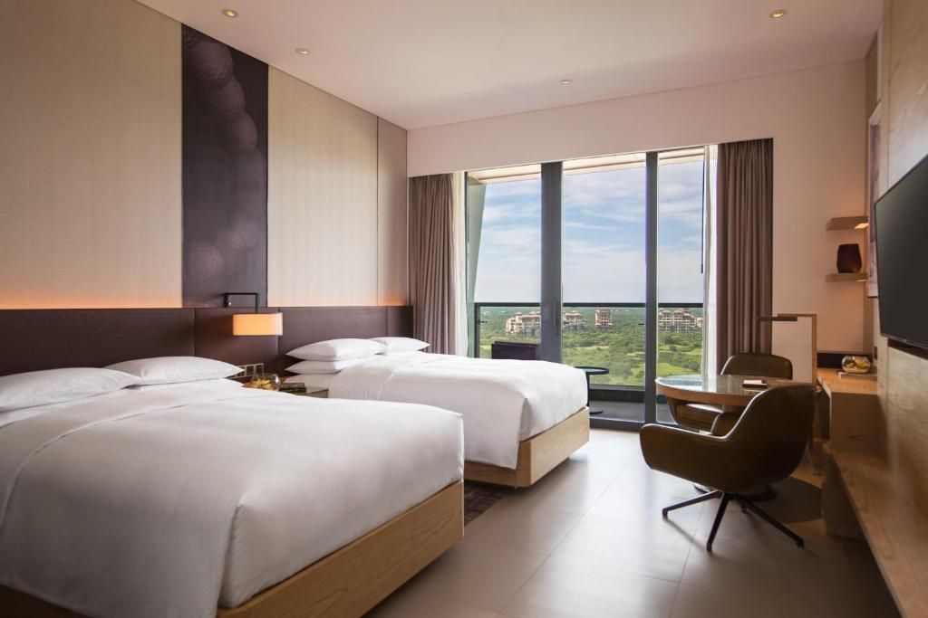 Renaissance Haikou Hotel фото 3