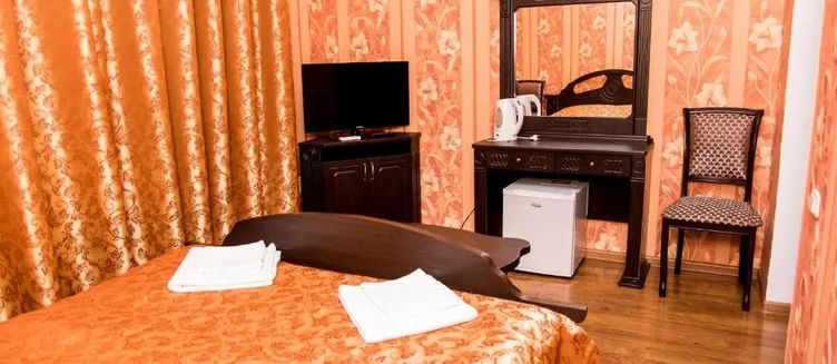 Фото отеля Кавказ