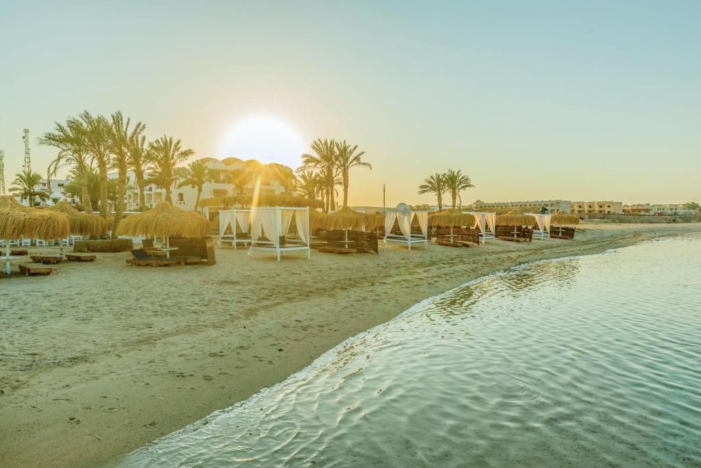 Protels Beach Club & SPA фото 44