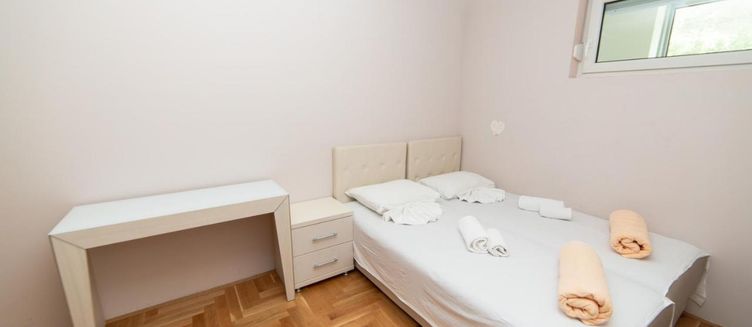 Фото отеля Apartments Family